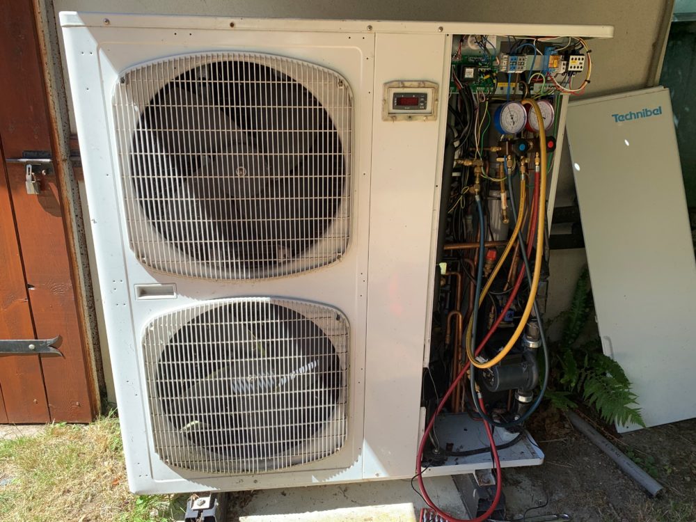 Entretien d'une pompe à chaleur TECHNIBEL à La Vendelée 50200 — free download