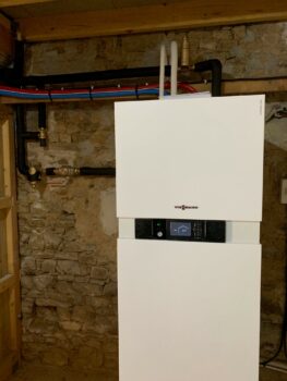 Installation d'une pompe à chaleur VIESSMANN à QUETTREVILLE-SUR-SIENNE 50660