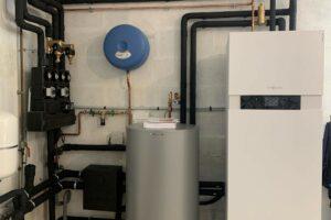 Installation d'une pompe à chaleur VIESSMANN à GOUVILLE SUR MER 50560