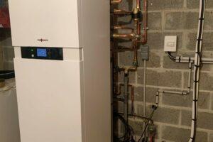 Installation d'une pompe à chaleur VIESSMANN à SAINT DENIS LE VETU 50210