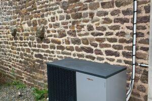 Installation d'une pompe à chaleur VIESSMANN à SAINT MARINT DE CENILLY 50210