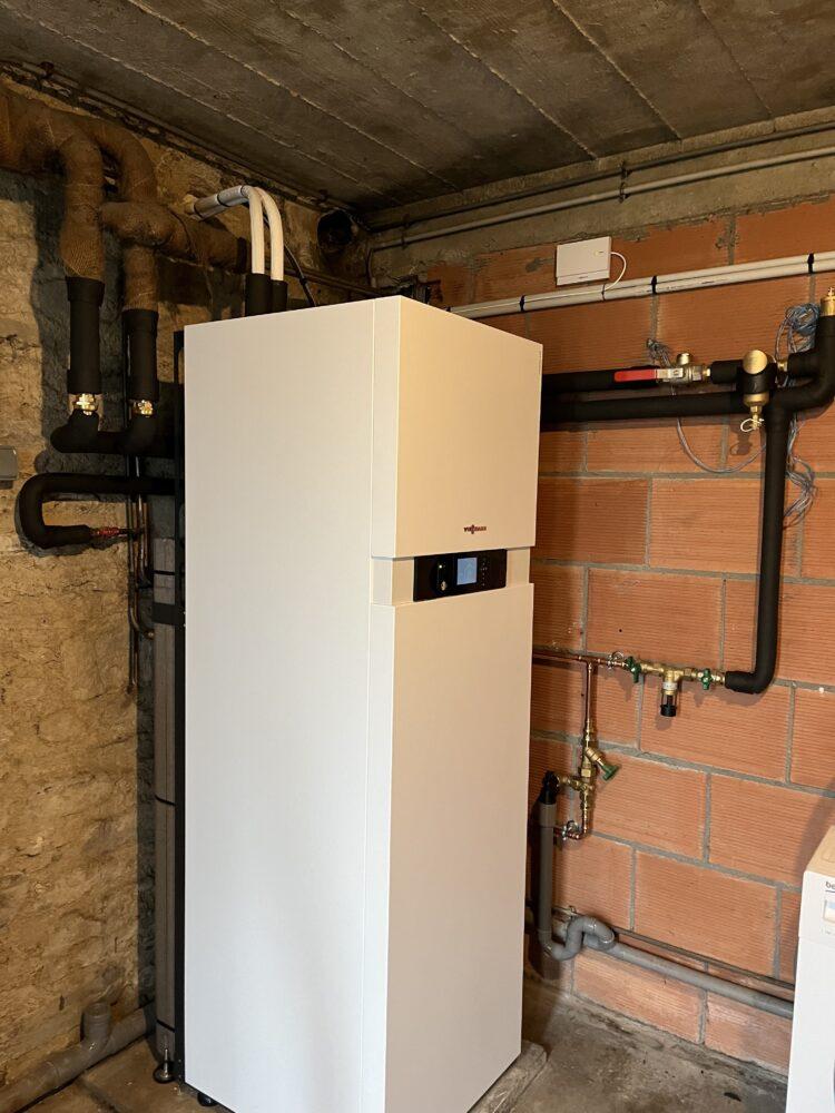 Installation Pompe à Chaleur, PAC VIESSMANN - Avenir Thermique - CAMBERNON 50200