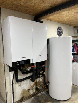 Installation d'une pompe à chaleur VIESSMANN à VILLY BOCAGE 14310 Installation d'une pompe à chaleur VIESSMANN à VILLY BOCAGE 14310