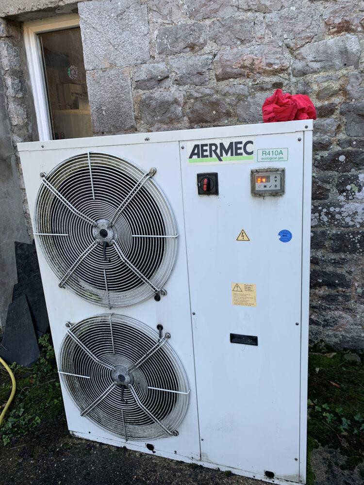 Entretien pompe à chaleur AERMEC à Quettreville sur Sienne dans la Manche (50210)